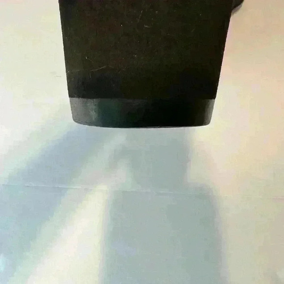 Salvatore Ferragamo Wedge Leather Shoe. - Picture 5 of 6